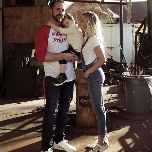 Meet Your Posher, Kimberly - Picture 1 of 5